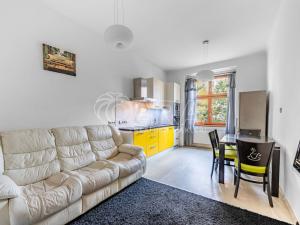 Pronájem bytu 2+kk, Praha - Vinohrady, Na Folimance, 53 m2