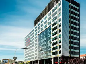 Pronájem kanceláře, Praha - Krč, Olbrachtova, 730 m2