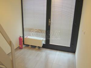 Pronájem bytu 1+kk, Praha - Nusle, Rostislavova, 12 m2