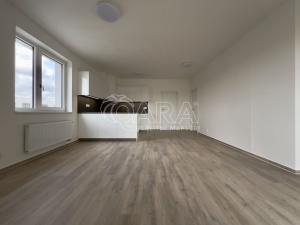 Pronájem bytu 3+kk, Brno, Střední, 76 m2