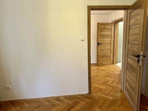 Prodej bytu 4+1, Tanvald, U Stadionu, 78 m2