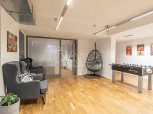 Prodej kanceláře, Praha - Žižkov, Prokopova, 347 m2