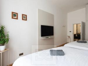 Prodej bytu 2+1, Praha - Nové Město, Ve Smečkách, 66 m2