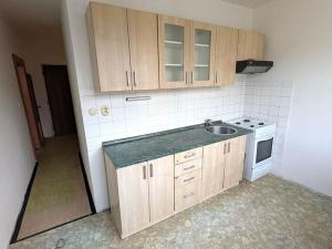 Pronájem bytu 2+1, Chomutov, Dřínovská, 61 m2