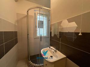 Pronájem bytu 1+1, Teplice, Duchcovská, 34 m2