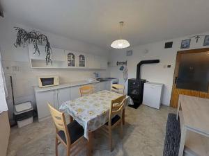 Pronájem bytu 1+1, Milešín, 57 m2