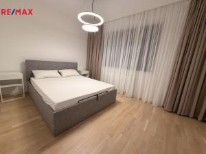 Pronájem bytu 2+kk, Praha - Vinohrady, Perucká, 45 m2