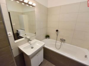 Pronájem bytu 3+kk, Olomouc, Českobratrská, 92 m2