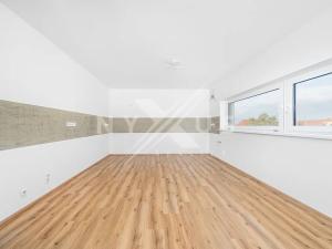 Prodej rodinného domu, Žižice, 228 m2