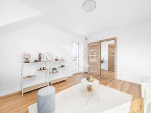 Prodej rodinného domu, Žižice, 228 m2