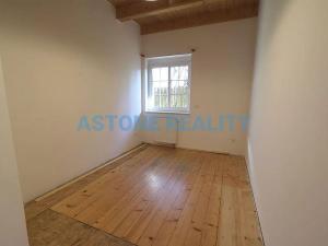 Pronájem rodinného domu, Praha - Koloděje, Kvasinská, 200 m2