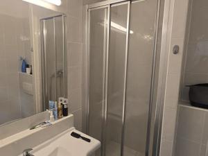 Pronájem bytu 1+kk, Praha - Jinonice, Peroutkova, 16 m2