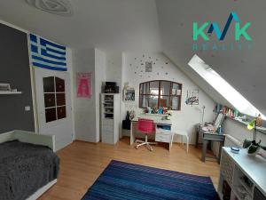 Prodej rodinného domu, Loket, 180 m2