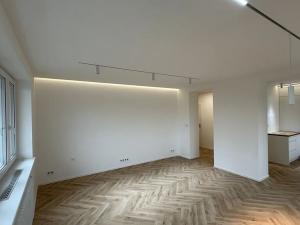 Pronájem bytu 2+1, Zlín, Věžové domy, 65 m2