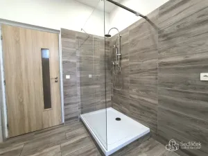 Pronájem bytu 3+1, Sokolov, Nádražní, 100 m2