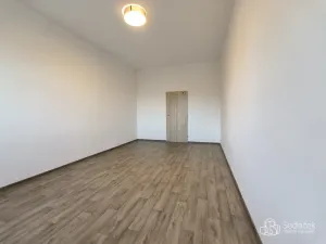 Pronájem bytu 3+1, Sokolov, Nádražní, 100 m2