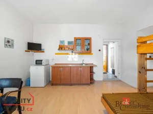 Prodej rodinného domu, Doksy, Lipové náměstí, 319 m2