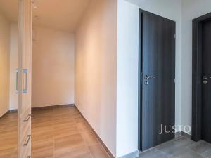Pronájem bytu 2+kk, Uherské Hradiště, Jabloňová, 56 m2