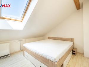 Pronájem bytu 2+kk, Praha - Libeň, Davídkova, 40 m2