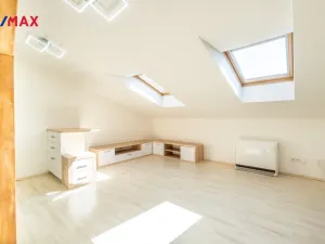 Pronájem bytu 2+kk, Praha - Libeň, Davídkova, 40 m2