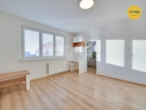 Pronájem bytu 2+1, Olomouc, Družební, 42 m2