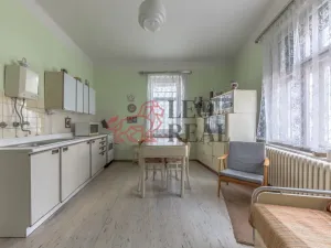 Prodej rodinného domu, Mladá Boleslav - Mladá Boleslav III, Zahradníkova, 384 m2