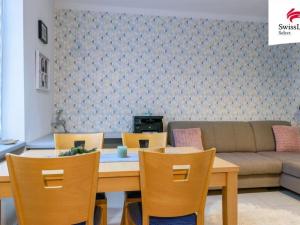 Pronájem bytu 2+kk, Břidličná, Komenského, 49 m2