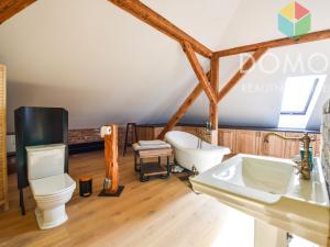 Pronájem atypického bytu, Beroun, Lidická, 200 m2