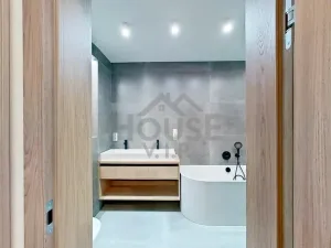 Prodej bytu 3+kk, Praha - Karlín, 105 m2