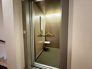 Prodej bytu 3+kk, Praha, Milotická, 68 m2