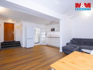 Prodej bytu 1+1, Jablonec nad Nisou, V Luzích, 45 m2