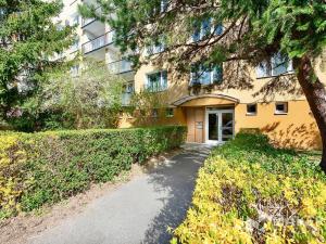 Pronájem bytu 3+1, Praha - Kamýk, Zárubova, 83 m2