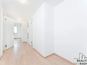 Prodej bytu 4+kk, Praha, Zimova, 89 m2