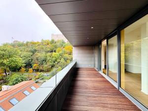 Prodej bytu 6+kk a větší, Praha, 177 m2