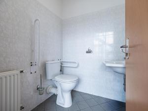 Pronájem skladu, Vestec, Vídeňská, 272 m2