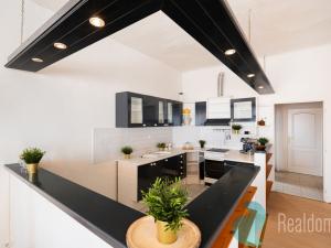 Prodej vícegeneračního domu, Trhové Sviny, Žižkovo náměstí, 340 m2