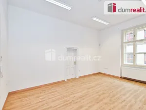 Pronájem kanceláře, Praha - Nové Město, Národní, 113 m2