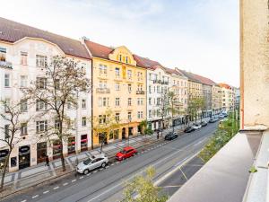 Pronájem bytu 1+kk, Praha - Holešovice, Komunardů, 34 m2