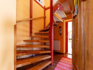 Prodej rodinného domu, Rožnov pod Radhoštěm, Na zahradách, 260 m2