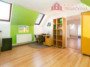 Prodej rodinného domu, Rožnov pod Radhoštěm, Na zahradách, 260 m2