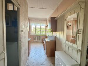 Pronájem bytu 1+1, Mníšek pod Brdy, Nádražní, 40 m2