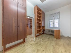 Pronájem kanceláře, Praha - Bubeneč, Jana Zajíce, 270 m2