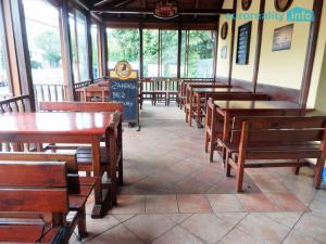 Pronájem restaurace, Praha, Toužimská, 310 m2