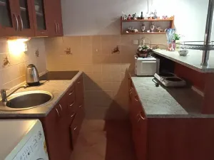 Pronájem bytu 1+kk, Teplice, U divadla, 38 m2