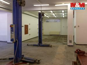 Prodej rodinného domu, Nepomyšl, 410 m2