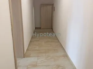 Pronájem bytu 2+kk, Ústí nad Labem - Ústí nad Labem-centrum, Jateční, 51 m2