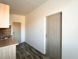 Pronájem bytu 2+1, Chomutov, Březenecká, 63 m2