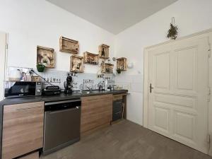 Pronájem bytu 2+1, Jindřichův Hradec, nám. Míru, 97 m2