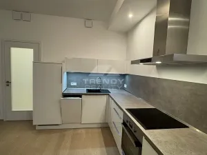 Pronájem bytu 2+kk, Praha - Veleslavín, Na dračkách, 60 m2