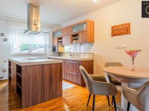 Prodej rodinného domu, Kladno, Divišova, 160 m2